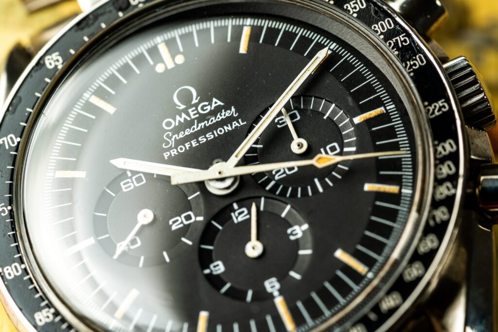 vintage Omega speedmaster 145022-74 dial