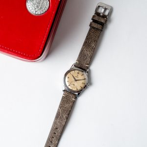 vintage Omega Seamaster 2576-10 watch